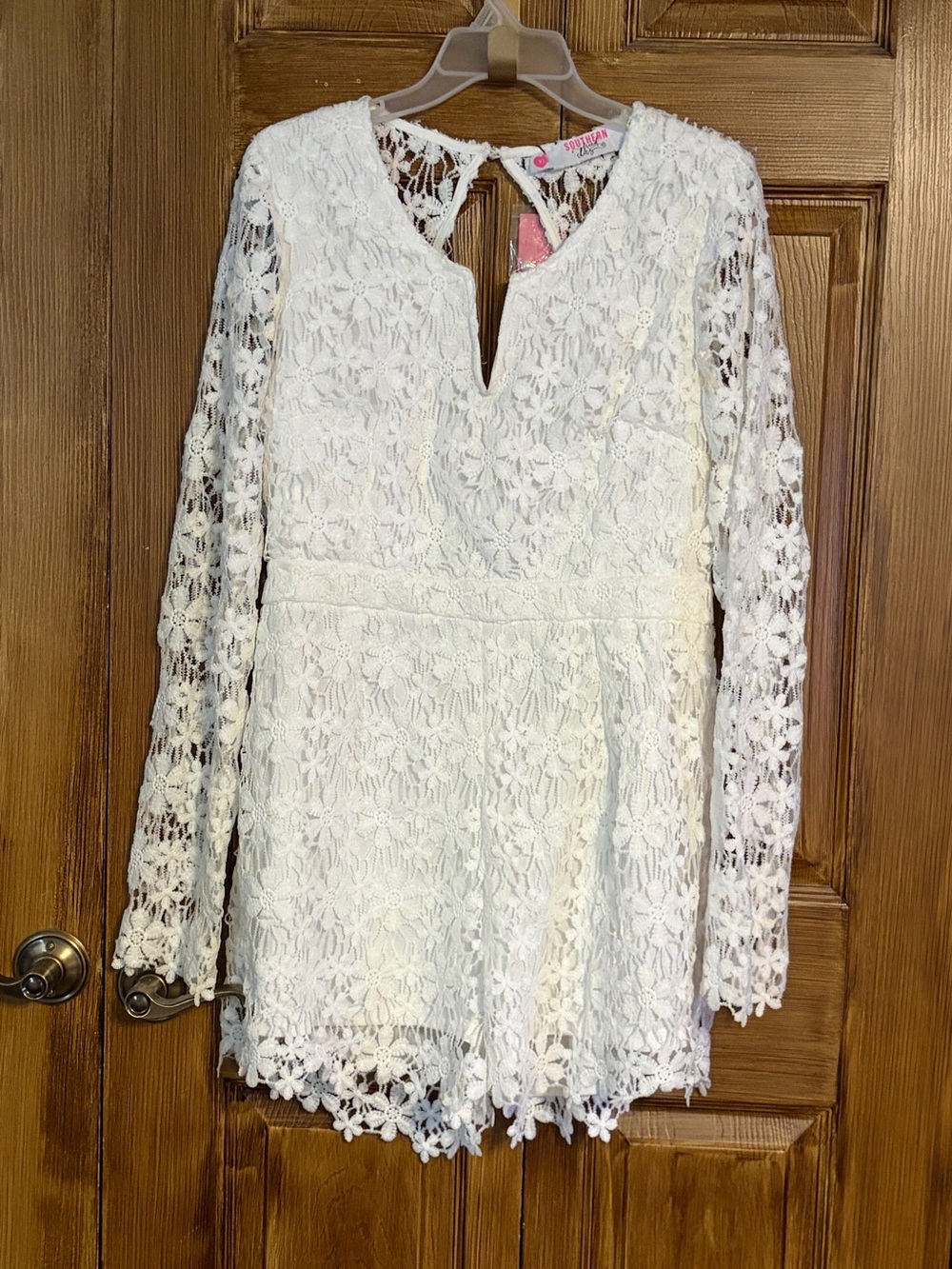 Southern Fried Chics White Floral Lace Long Sleeve Romper Open Back Size XL